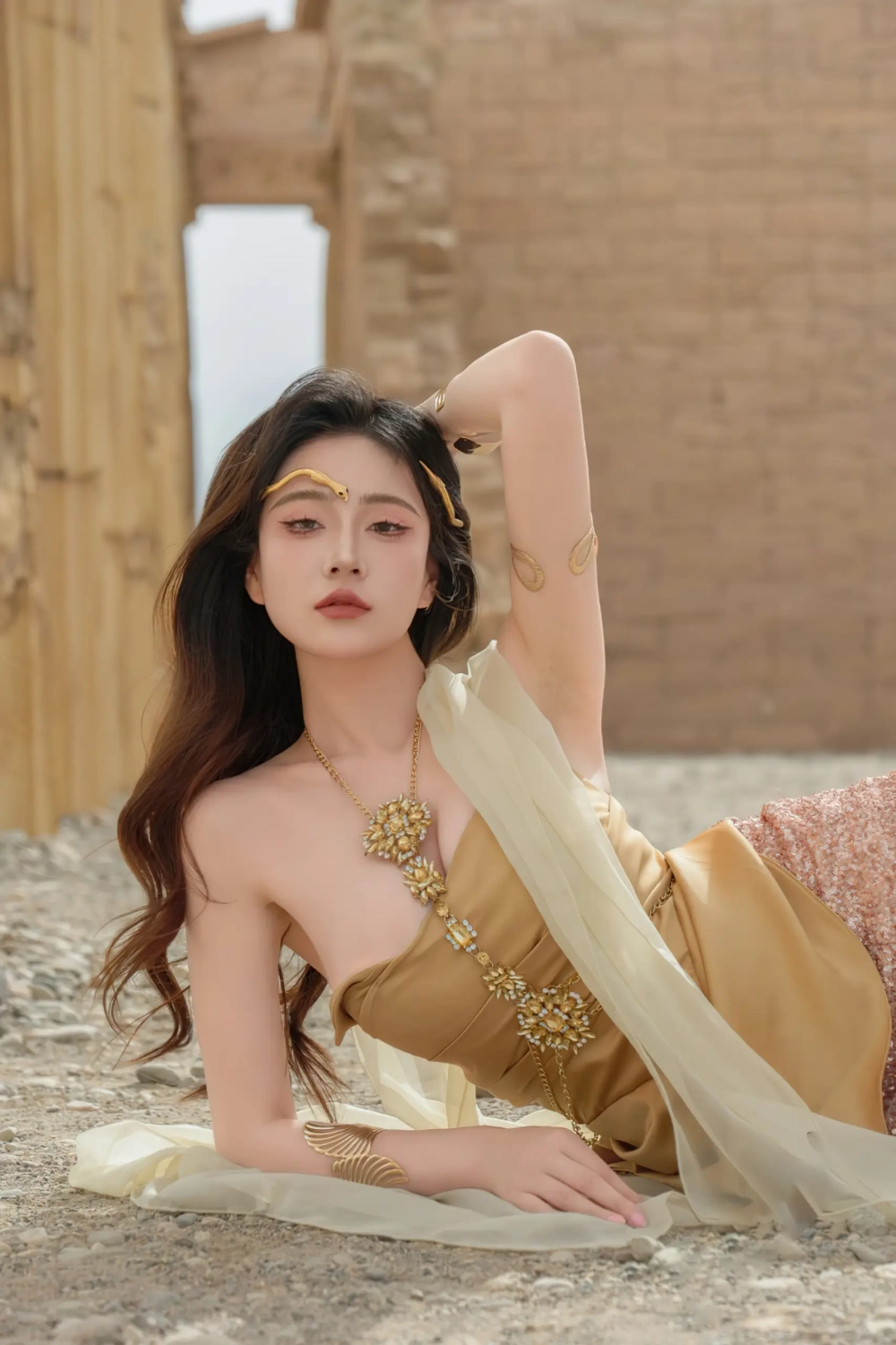 Ảnh gái xinh vú to nét đẹp gợi cảm với đường cong hoàn hảo