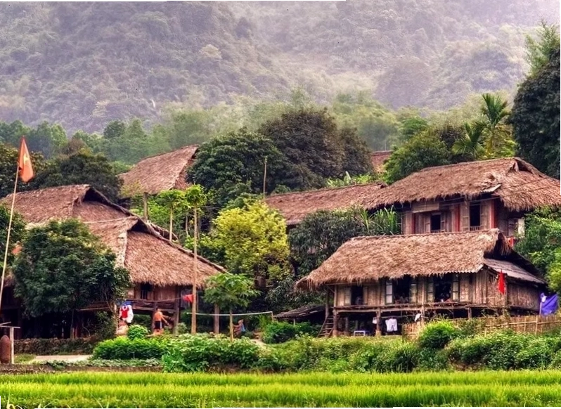 Bản Lác Mai Châu với kiến trúc nhà sàn đặc trưng