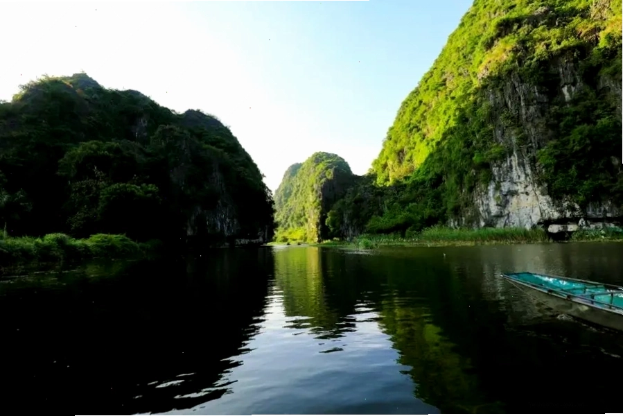Cảnh quan sông nước hữu tình tại Kẽm Trống