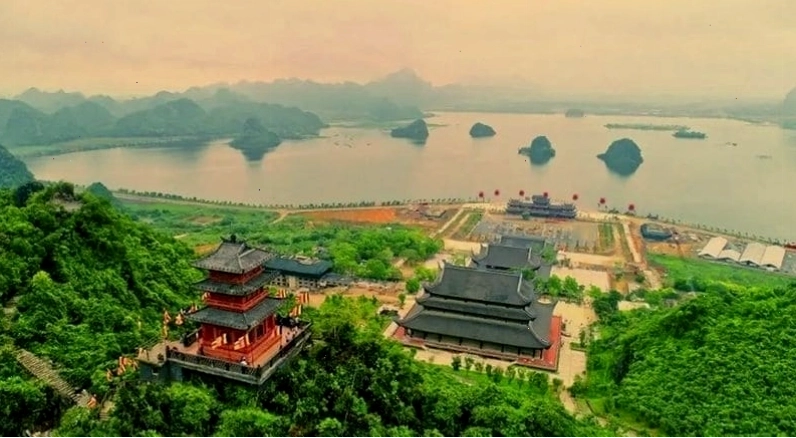 Cảnh quan thiên nhiên tại khu du lịch Tam Chúc Ba Sao