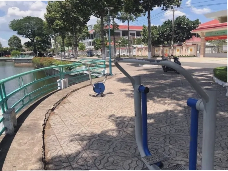 Công viên Hồ Trúc Giang Bến Tre