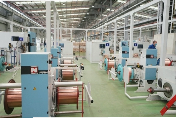 Hệ thống điện ba pha phục vụ sản xuất công nghiệp