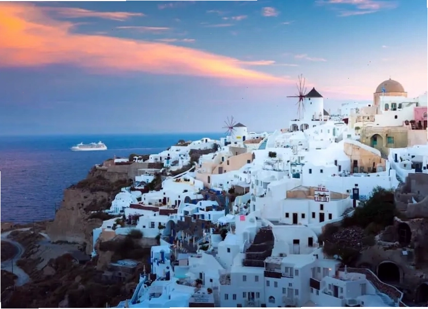 Hoàng hôn buông xuống đảo Mykonos Hy Lạp