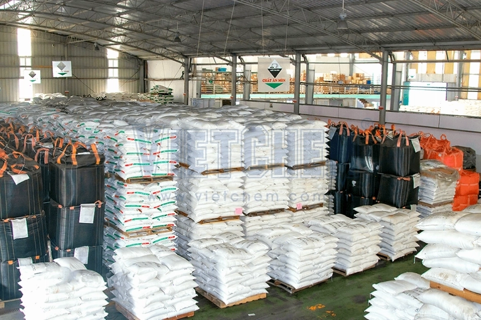 Kho chứa hàng hóa đa dạng