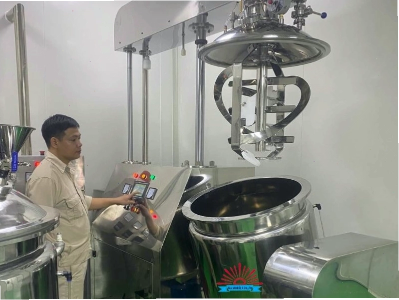 Nguyên lý hoạt động của máy nhũ hóa chân không