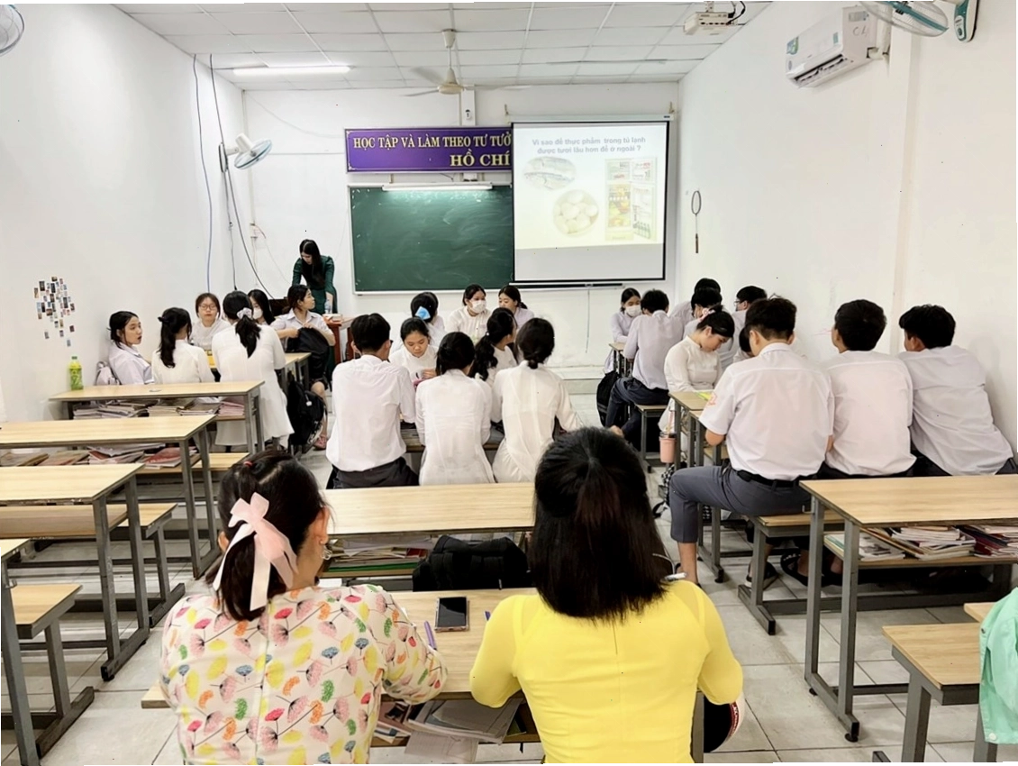 Nhiệt độ ảnh hưởng đến tốc độ phản ứng hóa học