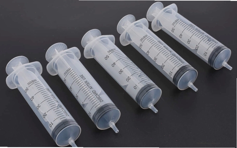 Nhựa TPE được sử dụng làm dụng cụ y tế nhờ tính an toàn và trơ hóa học