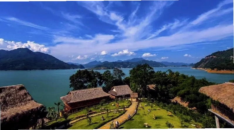 Toàn cảnh thiên nhiên tươi đẹp của Hòa Bình