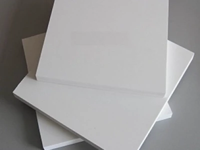 Nhựa PVC là gì? Khám phá tính chất và ứng dụng đa dạng